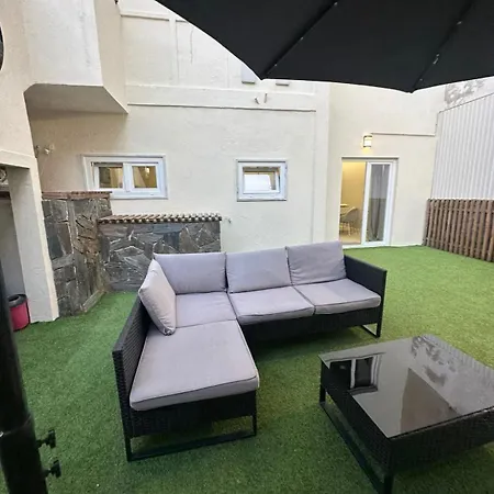 Luxury Family Duplex Near