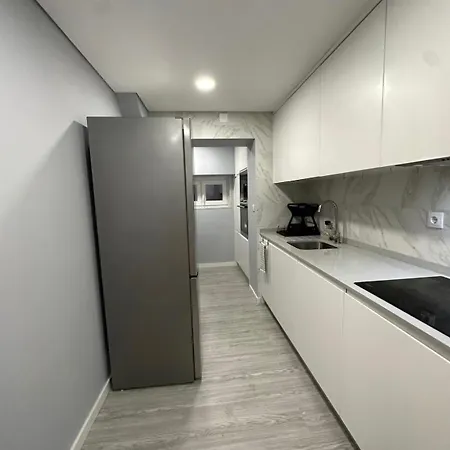 Апартаменти Luxury Family Duplex Near Лісабон